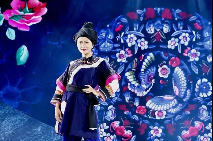 七彩云南，各地區(qū)民族服裝驚艷亮相 你最喜愛哪件民族服飾